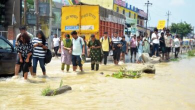 Photo of यूपी: शाहजहांपुर में बाढ़ के चलते बदले गए पीईटी के छह सेंटर