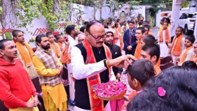 Photo of डिप्टी सीएम ब्रजेश पाठक ने 100 बटुकों को किया सम्मानित