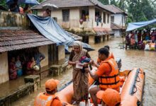 Photo of Kerala में बारिश का कहर, भारी मानसूनी वर्षा से 25 लोगों की मौत और 8 जिलों में रेड अलर्ट जारी