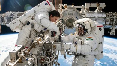 Photo of NASA यात्रियों Anil Menon और Jessica Meir ने ISS में spacewalk पूरी कर पावर किट लगाई