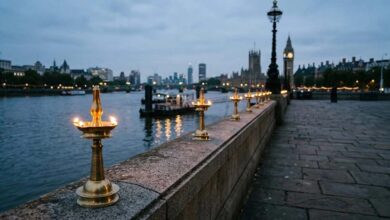 Photo of London में Chinmaya Mission ने River Thames के किनारे पहली बार आयोजित की Ganga Aarti