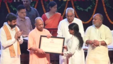 Photo of UP में 818 युवाओं को नई जिम्मेदारी, लखनऊ में CM योगी ने बांटे नियुक्ति पत्र