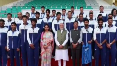 Photo of Asian Games मेडलवीरों से मिले PM Modi: बोले, जुनून जीत में बदले तो चमकता है New India