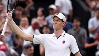 Photo of Jannik Sinner घुटने के इलाज के लिए Tennis कोर्ट से दूर, विंबलडन के बाद नहीं खेलेंगे 2026 Season
